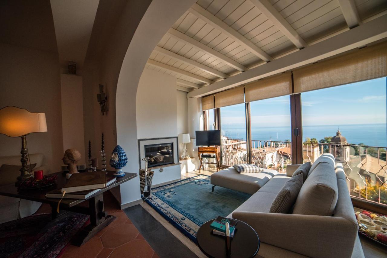 Casa Arico & Shatulle Suites Taormina Exterior photo